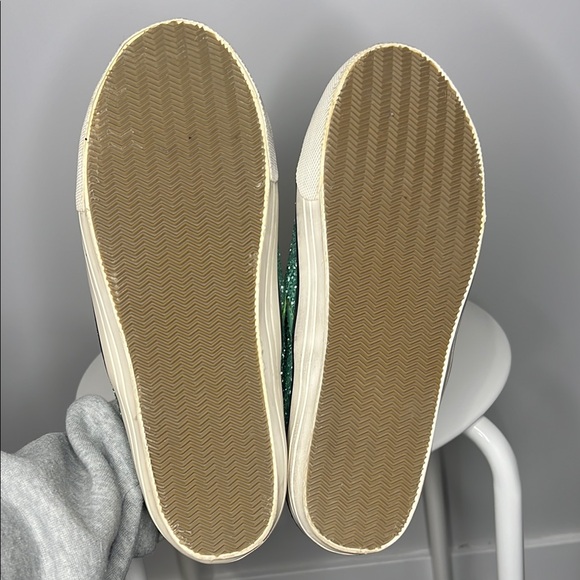 Colors of California Green sparkle Shoes - Picture 5 of 5